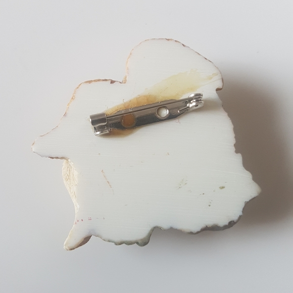 Vintage Ceramic Bunny Brooch - Picture 7 of 8
